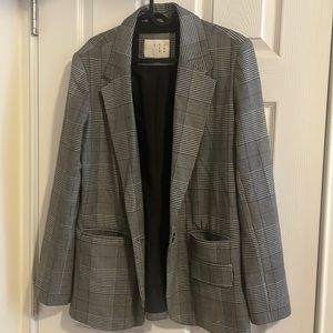 Oversized Blazer in Plaid